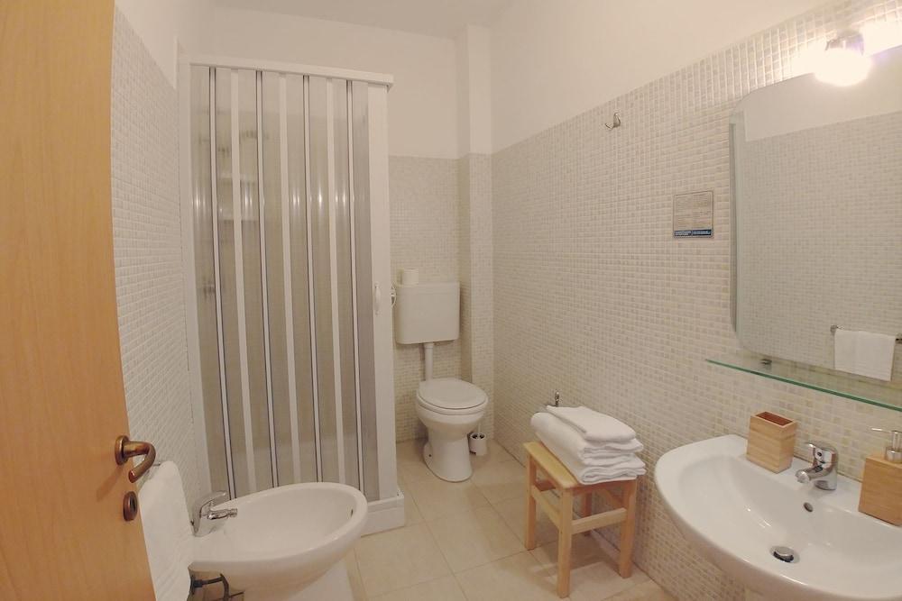 Bed & Breakfast Tiziana Кастеламаре дел Голфо Екстериор снимка