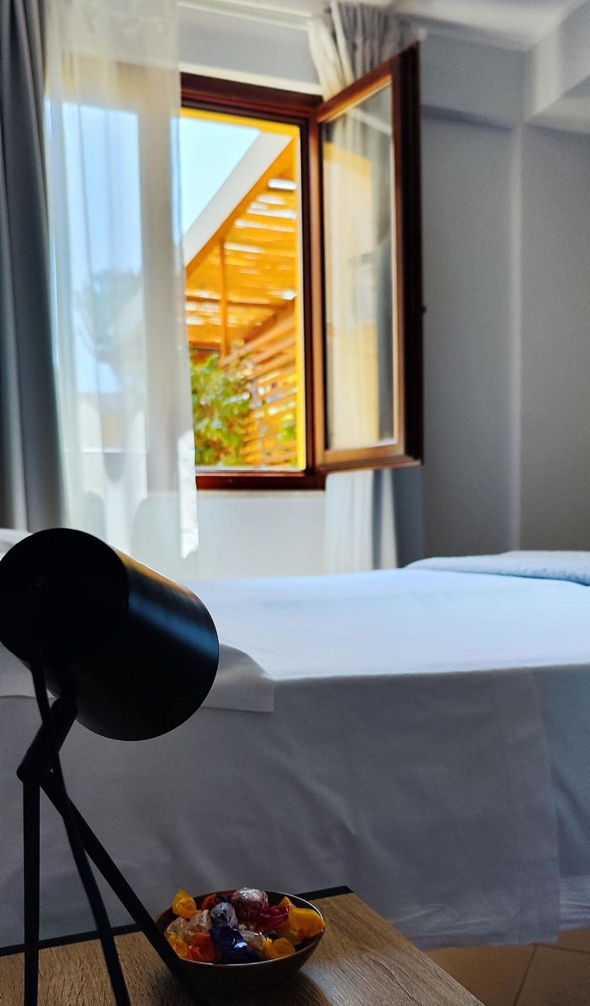 Bed & Breakfast Tiziana Кастеламаре дел Голфо Екстериор снимка